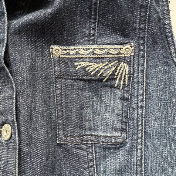 Chicos Platinum Denim Vest Womens Size 1 Blue Cotton Spandex Embroidered Casual - Picture 4 of 8